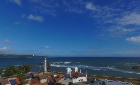 Past to present walking tour with a 5th generation fort resident - Galle -  Sri Lanka In Style