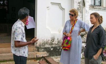 History and architecture walk around Galle Fort - Tri Lanka - Sri Lanka In Style