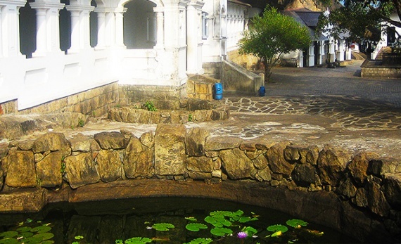 A visit to UNESCO Dambulla Cave Temple - Dambulla -  Sri Lanka In Style